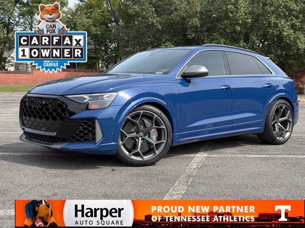 2025 AUDI RS Q8