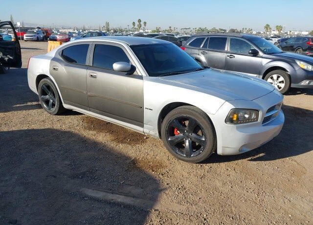 2006 DODGE Charger