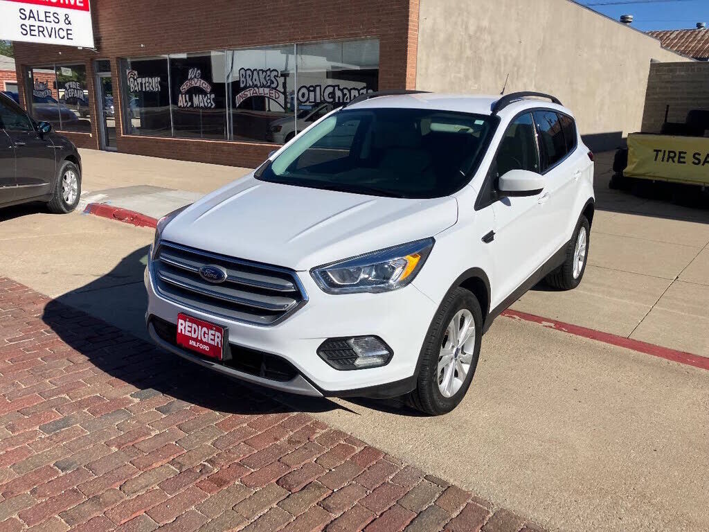 2019 FORD Escape