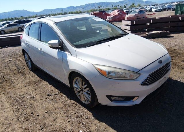 2017 FORD Focus