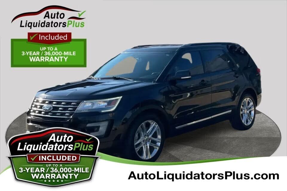 2017 FORD Explorer