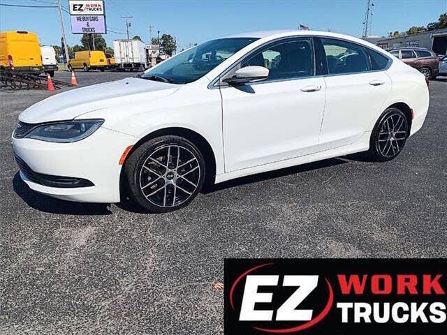 2015 CHRYSLER 200