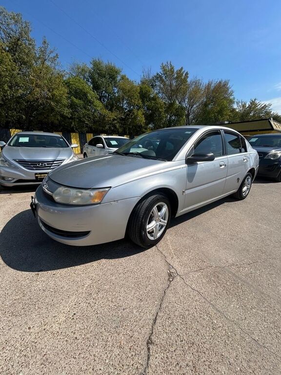 2004 SATURN Ion