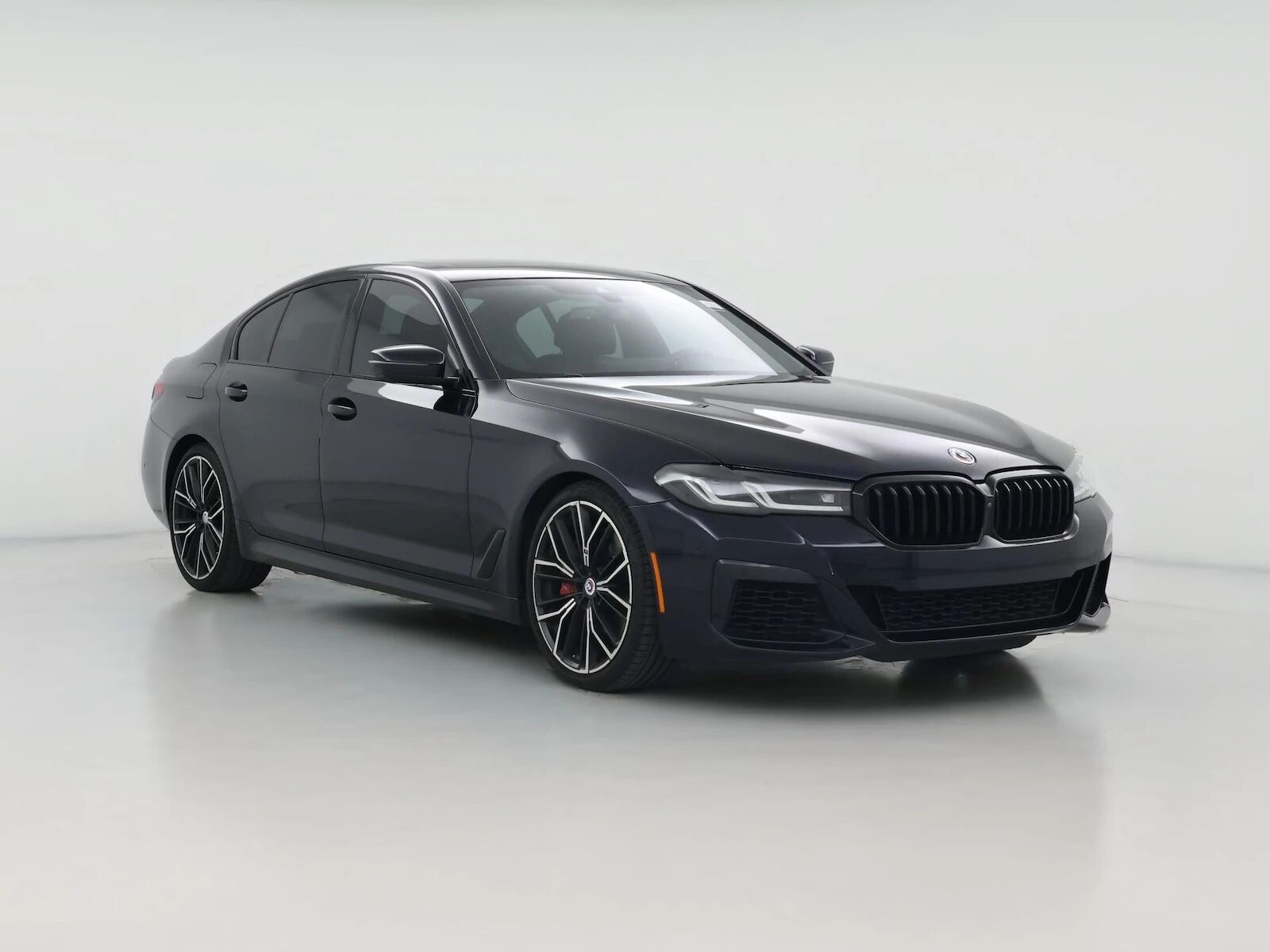 2023 BMW M5