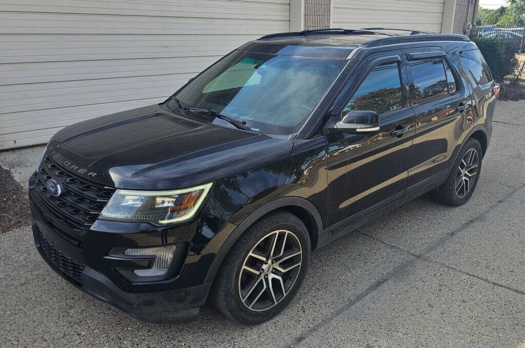 2016 FORD Explorer