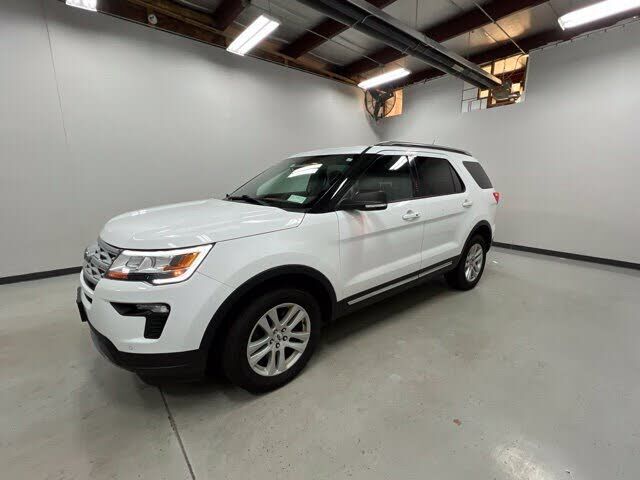 2019 FORD Explorer