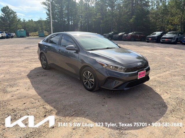2024 KIA Forte