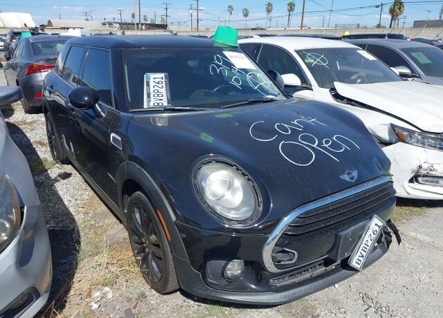 2017 MINI Clubman