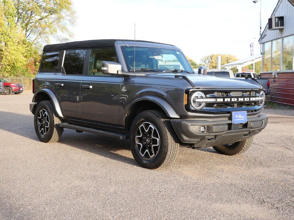 2023 FORD Bronco