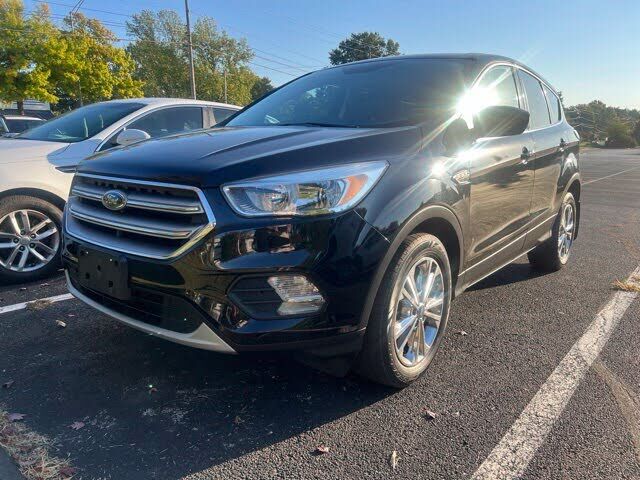 2017 FORD Escape