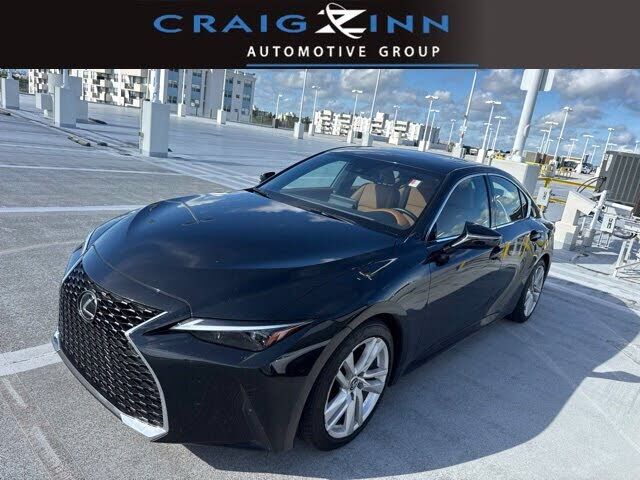 2023 LEXUS IS