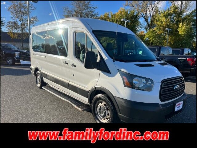 2015 FORD Transit