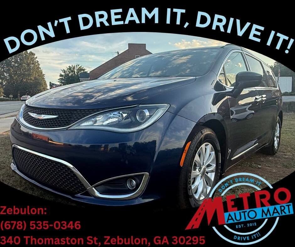 2017 CHRYSLER Pacifica