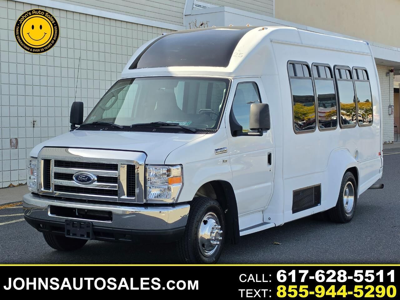 2019 FORD E-350