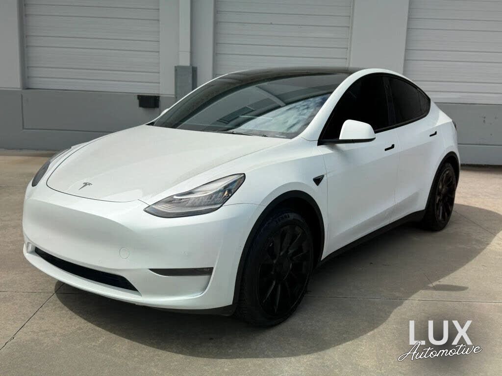 2021 TESLA Model Y