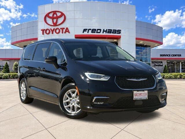 2024 CHRYSLER Pacifica