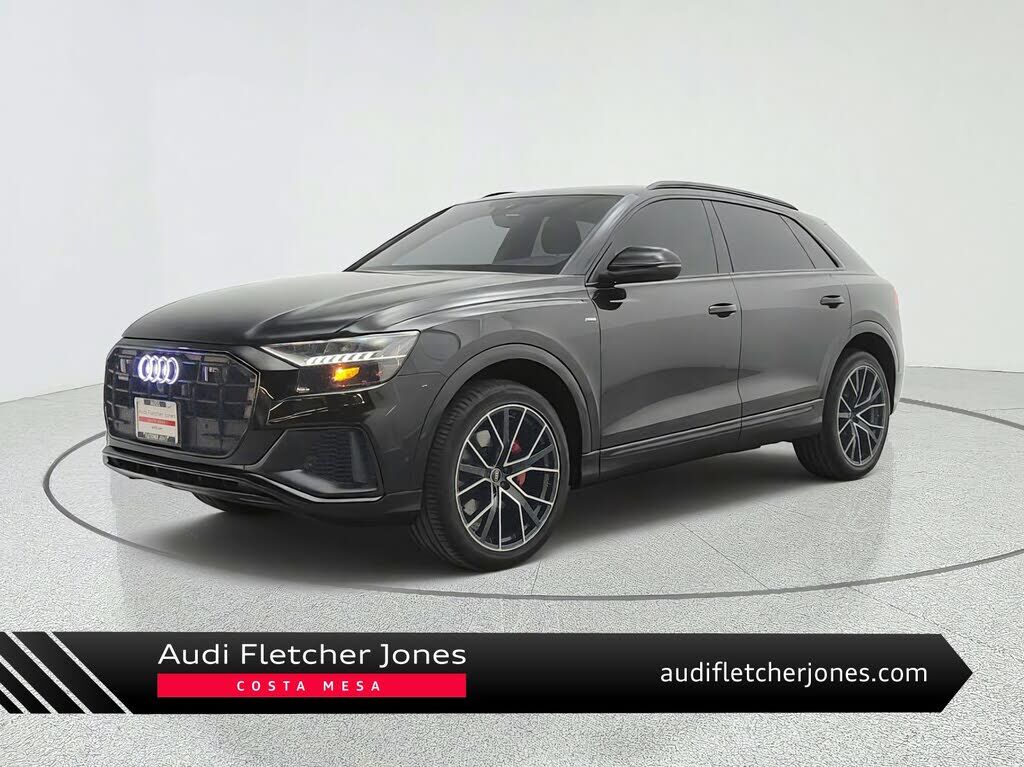 2023 AUDI Q8