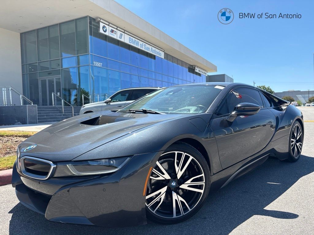 2014 BMW i8