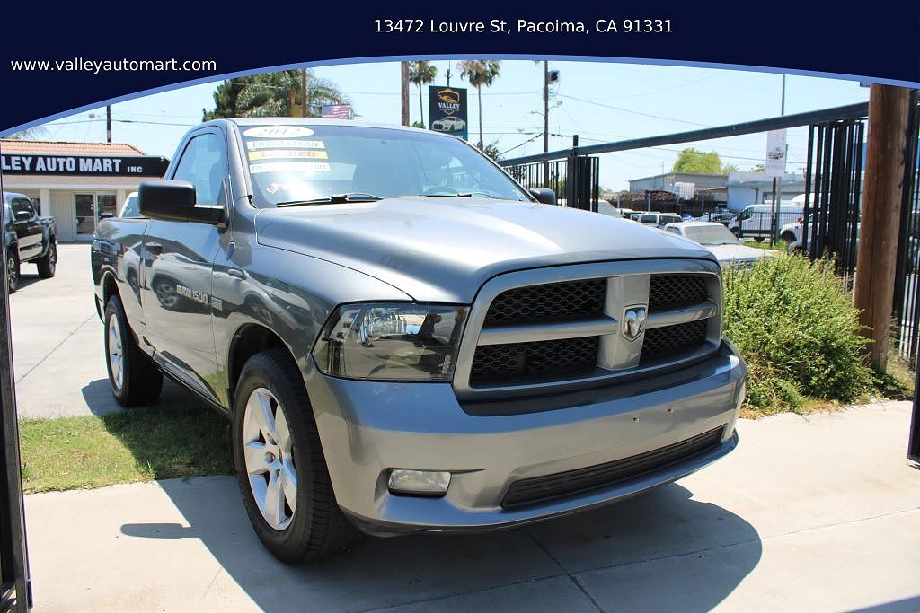 2012 DODGE Ram