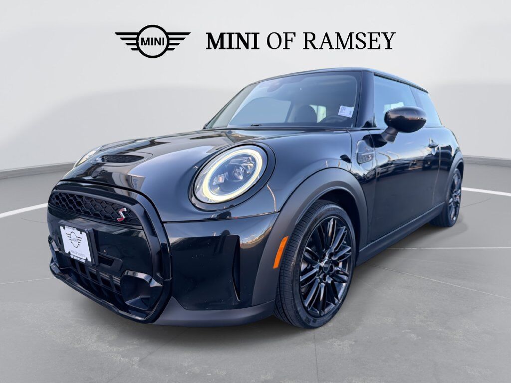 2024 MINI Hardtop