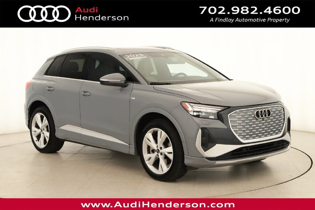 2023 AUDI Q4