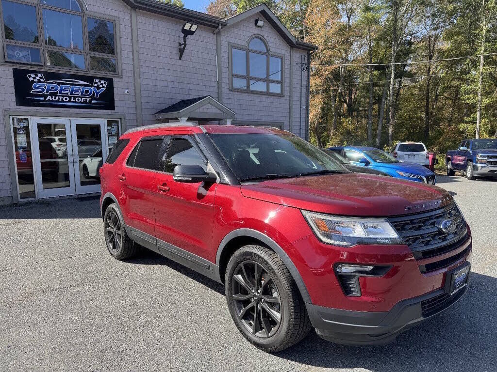 2018 FORD Explorer