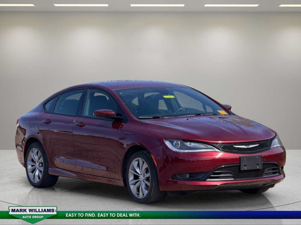 2016 CHRYSLER 200