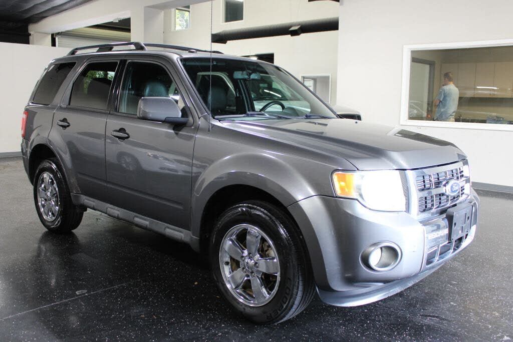 2011 FORD Escape