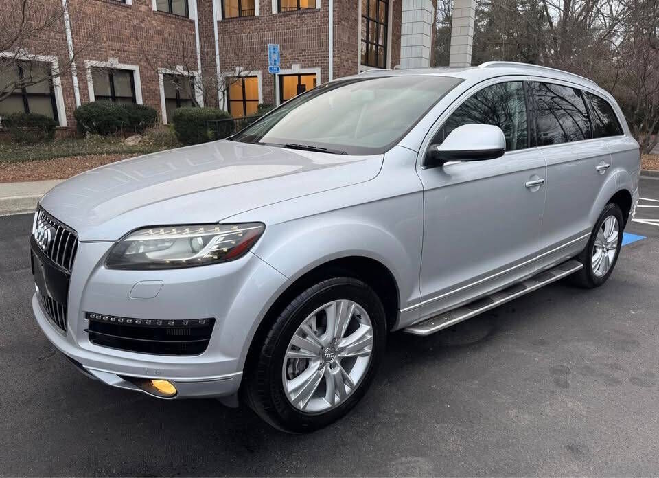 2011 AUDI Q7