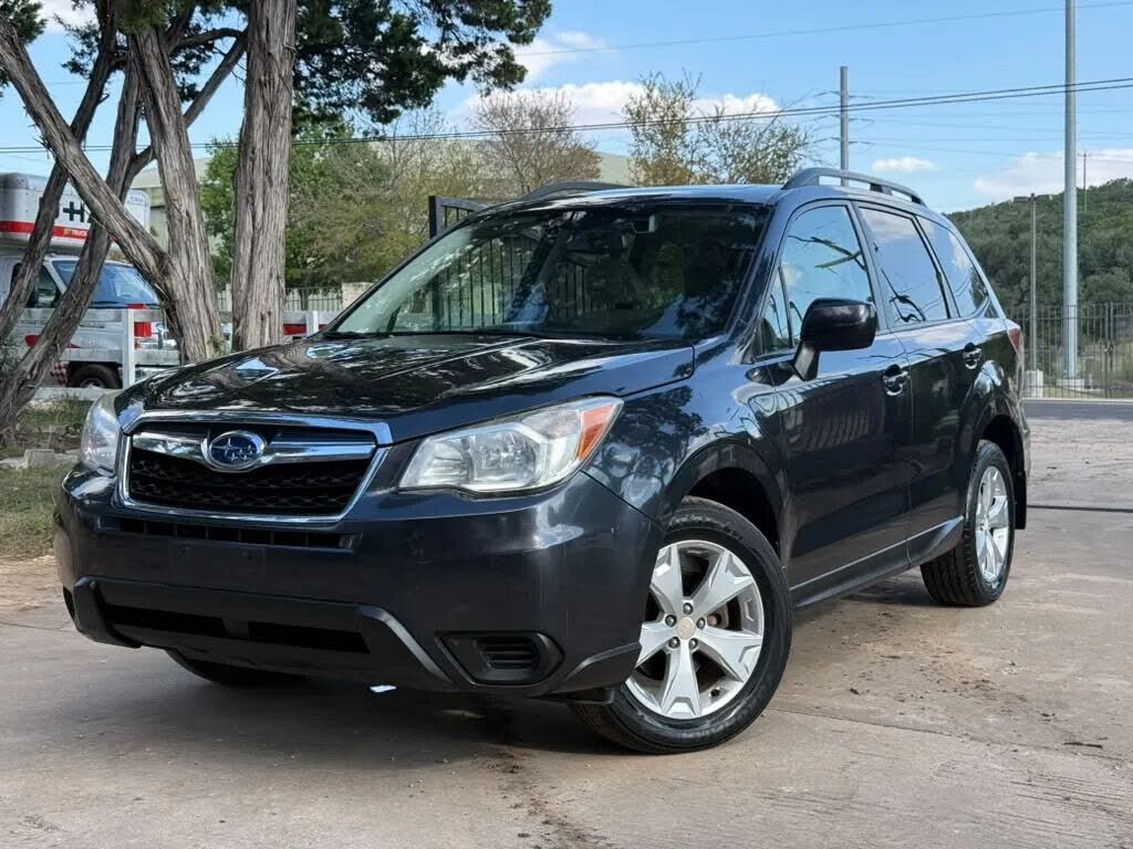 2015 SUBARU Forester