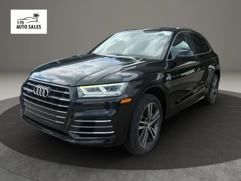2020 AUDI Q5 e