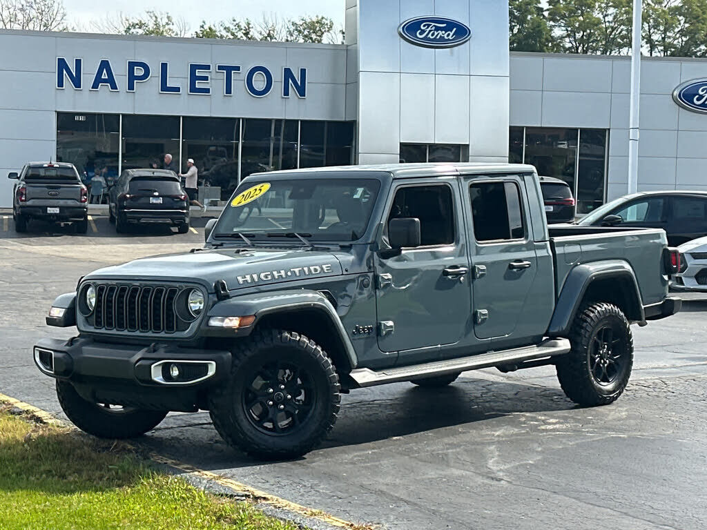 2025 JEEP Gladiator