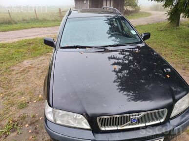 2002 VOLVO V40 - VIN Decoder