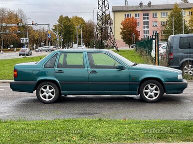 1994 VOLVO 850 Series - VIN Decoder