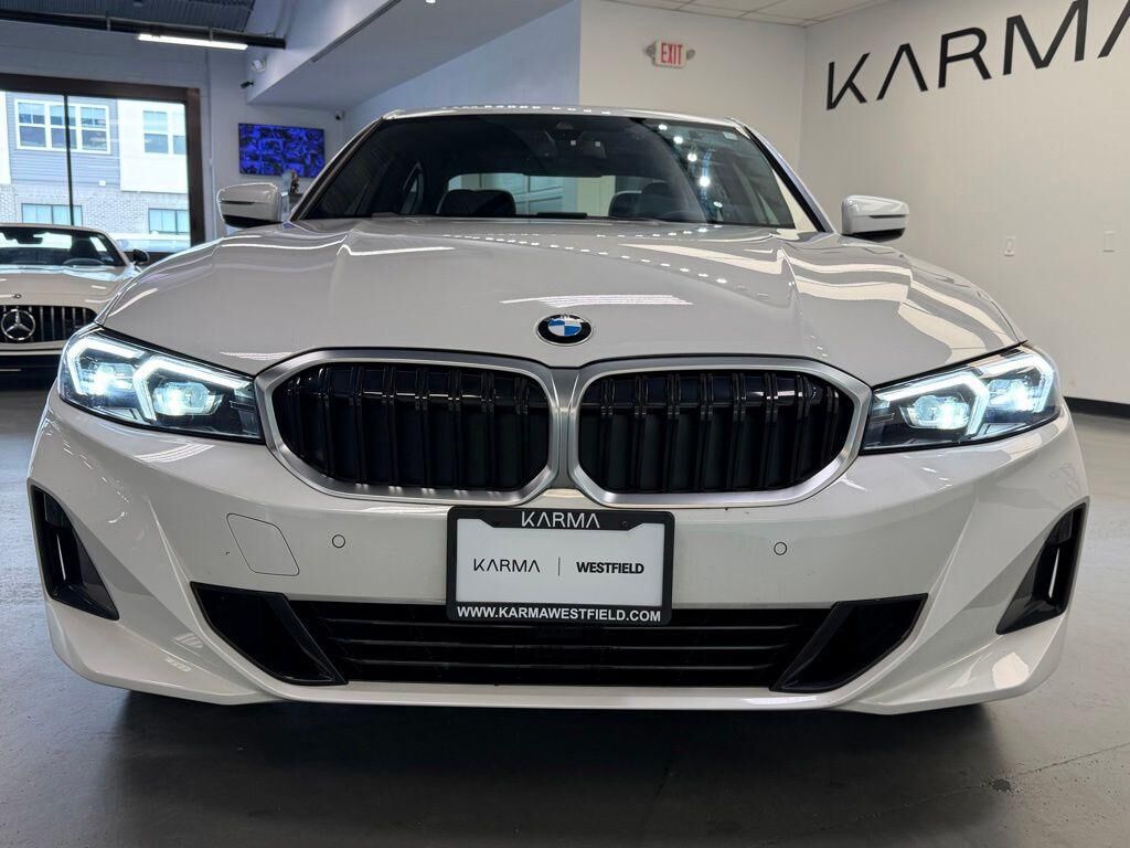 2024 BMW 330i