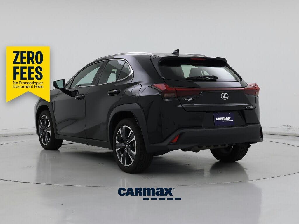 2024 Lexus UX