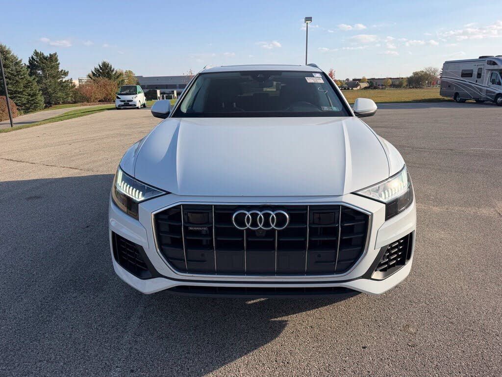2023 Audi Q8