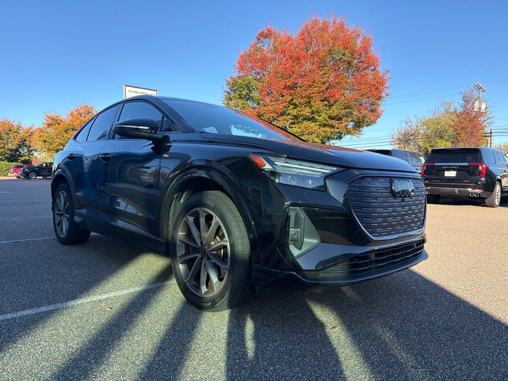 2022 Audi Q4