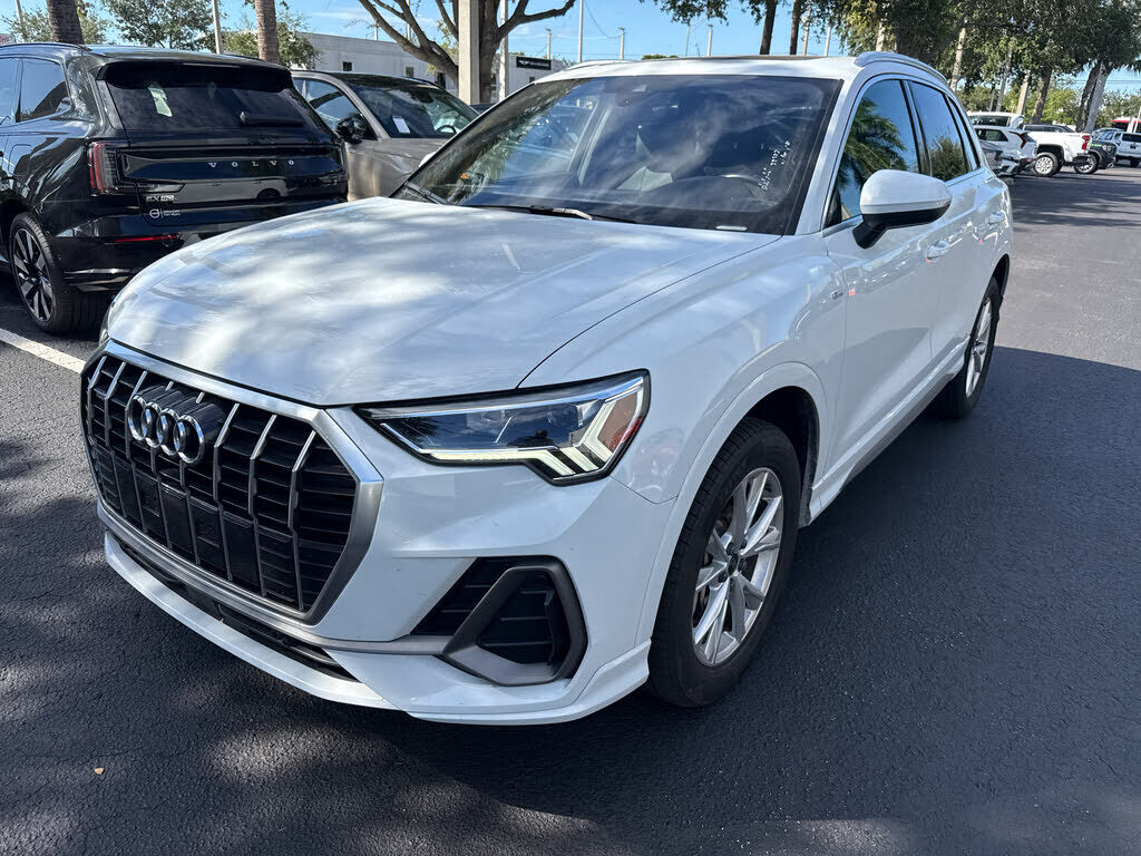 2025 Audi Q3